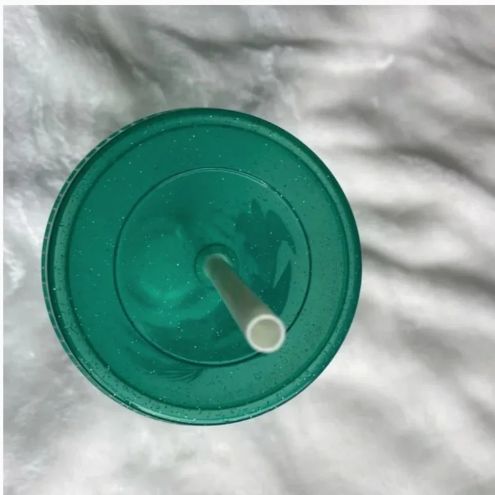 NWT Starbucks Holiday 24 oz Glitter Cup Reusable with Lid & Straw BPA Free